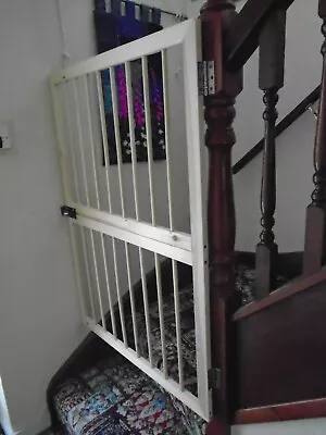 £28 • Buy Large Wooden Stair Gate For Child, Adult Or Pet.