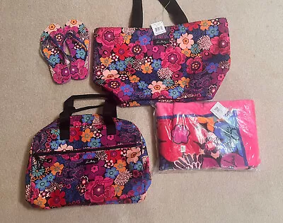 Vera Bradley Beach Set • $200