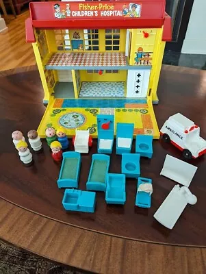 Vintage 1976 Fisher Price Children’s Hospital #931 Missing One Piece Very Nice • $100