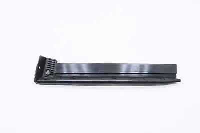 2015-2023 Ford Mustang Right Door Seal Body Weatherstrip Bracket Oem Fr3b6302564 • $34.79