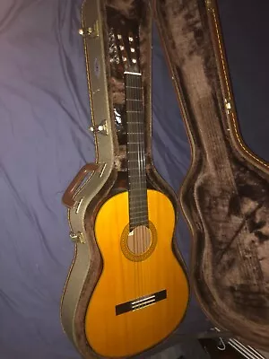 YAMAHA CG122MS Classical Guitar   Hard Case • $500