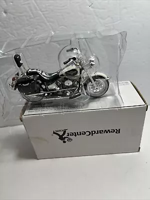 Harley-Davidson Reward Center 787085  Maisto 1993 FLSTN Heritage Softail W/COA • $8.99