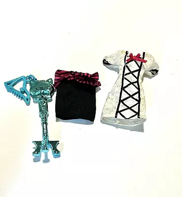 Monster High Doll Clawd Wolf Sweet 1600 Blue Key Draculaura Skirt And Dress • $30