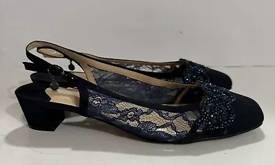 J. Renee Women's Faleece Pump Navy Size 10.5ww Wide • $27.20