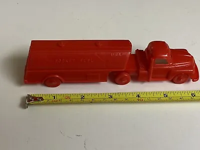 TRUCKTRAILERMARXCAPE KENNEDY PLAY SETROCKET FUEL USAFORIGINAL RED1960sA++ • $39.98