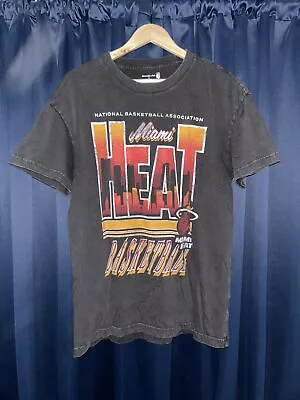 Abercrombie & Fitch X Miami Heat T-shirt- Size: Large • $30