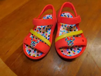 CROCS Red Rubber Slingback Minnie Mouse Sandals Toddler Sz 6 • $8.99