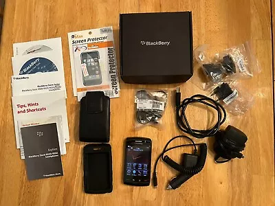 BlackBerry Storm 2 9550 Verizon Mobile Wireless Phone Black- Lots Of Extras! • $39