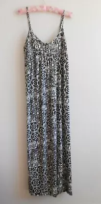 Now Weekend Black White & Grey Maxi Dress Plus Size 18 • $15