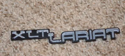 $29 • Buy 87 88 89 90 91 Ford F150 F250 Xlt Lariat Dash Pad Emblem Badge Used