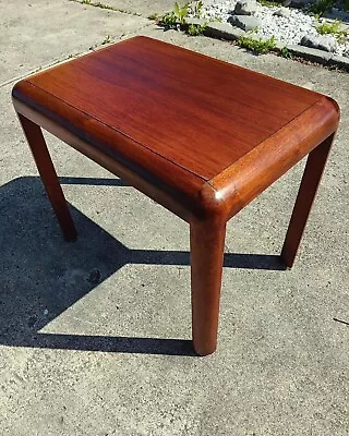 Beautiful Mid Century Modern Sofa End Table By Mueller Grand Rapids • $199.99
