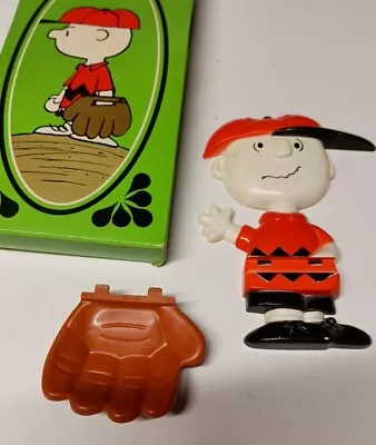 Avon Vintage Great Catch Charlie Brown Soap Holder (No Soap) • $1