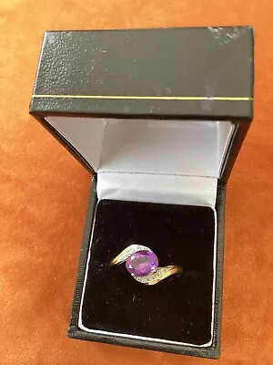 Beautiful 9ct Amethyst And Diamond Ring Size V • £70