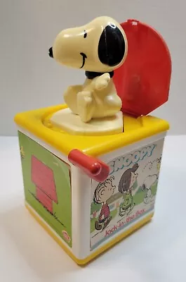 Vintage Snoopy Jack In The Box 1966 Peanuts Hasbro  • $10.99