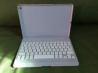 Zagg - Zaggfolio Bluetooth Keyboard Case For Apple Ipad Air • $45