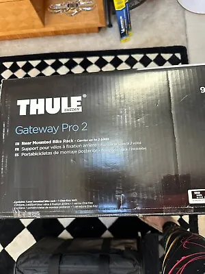 Thule Gateway Pro 2-bike Trunk Bike Rack Black • $200