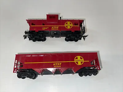 HO Scale AHM: Santa-Fe ATSF #99246 Red 4-Bay HOPPER & Caboose • $10