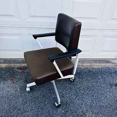 Vtg Good Form Brown & Black Aluminum Office Arm Chair Adjustable • $294.88