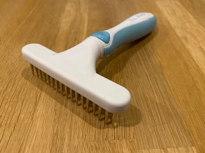 £6.50 • Buy Dog Grooming Brush - Fur Magic Undercoat Rake 