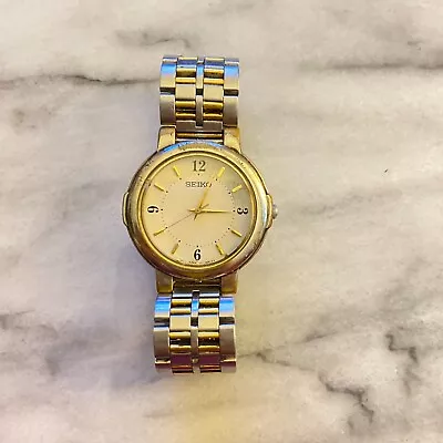 Vintage Seiko Watch Men 35mm Gold Silver Two Tone V701-2F40  • $22.50