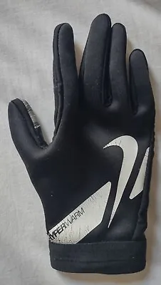 Nikeacademy Hyperwarm Medium Right Glove  Only Used  • £12