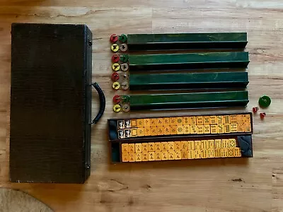 Vintage Mahjong Set 151 Tiles Butterscotch Bakelite 4 Racks Coins Case • $86