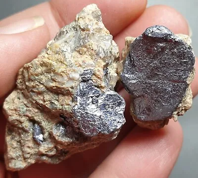 $23.44 • Buy Molybdenite Mineral Specimens X 2 Kingsgate NSW 33.53 Grams Lapidary Natural 