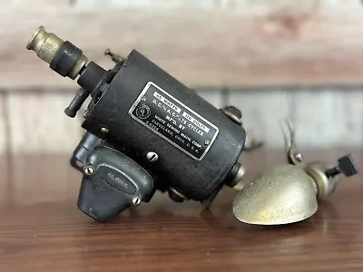 Vintage White Sewing Machine Motor 65 Watt E-6354 With Leviton Light • $32.95