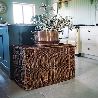 Distilled Brown Wicker Storage Chest Trunk - Extra Large Basket With Lid • £94.99