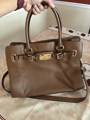 Michael Kors Hamilton Bag • $65