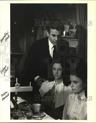 1980 Press Photo Maximilian Schell Melissa Gilbert & Melora Marshall • $15.99