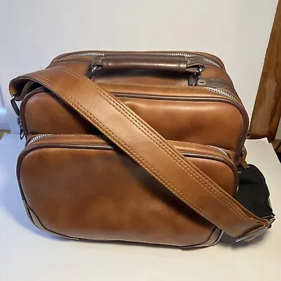 $12.99 • Buy Vintage Coast S-1 Tan Padded Camera Bag With Shoulder Strap Excellent Condition