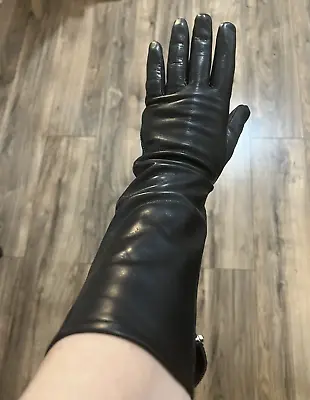 NWT $ 180 FOWNES BROTHERS Black Leather Opera Zippered/Side Zip Gloves S • $90