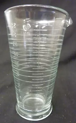 Vintage 32 Ounce Graduated Glass Pharmacy Apothecary Beaker • $10.99