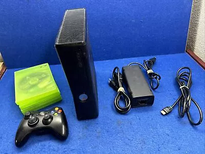 Microsoft Xbox 360 S Slim 1439 Console W/ Controller Bundle W/4 Games Minecraft • $85