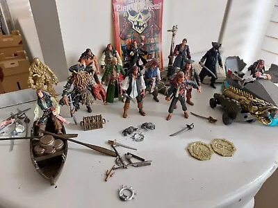 Pirates Of The Caribbean Figures (Zizzle) Bundle • £46