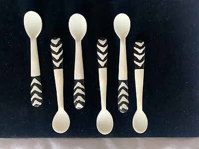 Set Of Six Carved Horn Spoons With Chevron Design - Excellent Condition • £12