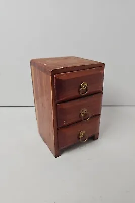 Vtg Mini Cedar 3 Drawer Chest Dresser Wood Jewelry Box Lincoln's Birthplace KY • $19.99