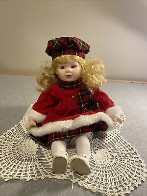 VINTAGE 1990 Heritage Mint Collection 14in. Porcelain Christmas Doll. VG • $8.10