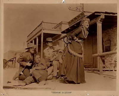 Gale Robbins + Mark Stevens In Gunsmoke In Tucson (1958)🎬⭐ Original Photo K 329 • $19.99