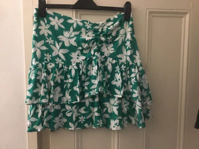 £5 • Buy Green And White Ladies/ Girls Mini Rara Skirt By George. Size 14. Length 18 Ins.