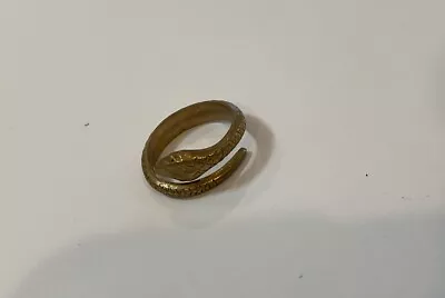 Vintage Snake Ring Coiled Size 8 • $10