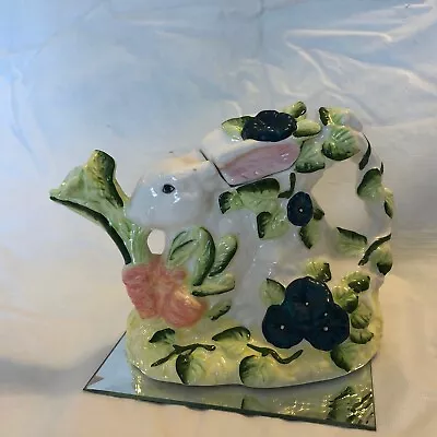 Vintage Ceramic Bunny Rabbit Tea Pot Pre-Owned VGC • $19.97