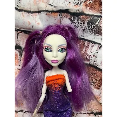 Monster High Doll Spectra Vandergeist Dot Dead Gorgeous '08 Outfit Missing 1 Arm • $24.99