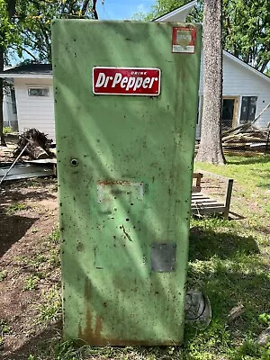Vintage Dr. Pepper Soda Machine • $300