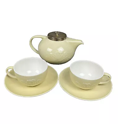 Vintage Villeroy & Boch Teapot  The Tisane  Tea Delight W/ 2 Tea Cups & Saucers • $43.99