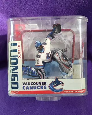 ROBERTO LUONGO - Vancouver Canucks  - NIP - NHL Series 15 - White Jersey - 2007 • $34.95