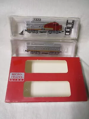 Micro-Trains N Scale 992 00 102 Santa Fe EMD FT A/B Unit Locomotive ATSF 161 • $225