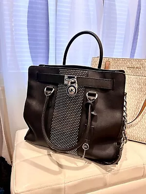 Michael Kors Hamilton Women Large Shoulder/Hand Bag Saffiano Leather Matte Black • $60