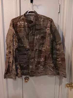 Multicam X-Large Regular Shirt/Coat Flame Resistant FRACU Original OCP Army • $33.99